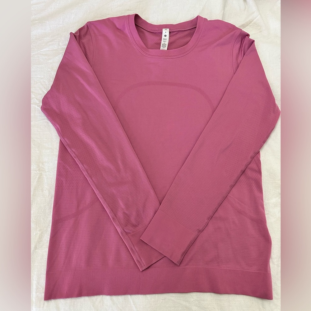 Lululemon Swiftly Tech